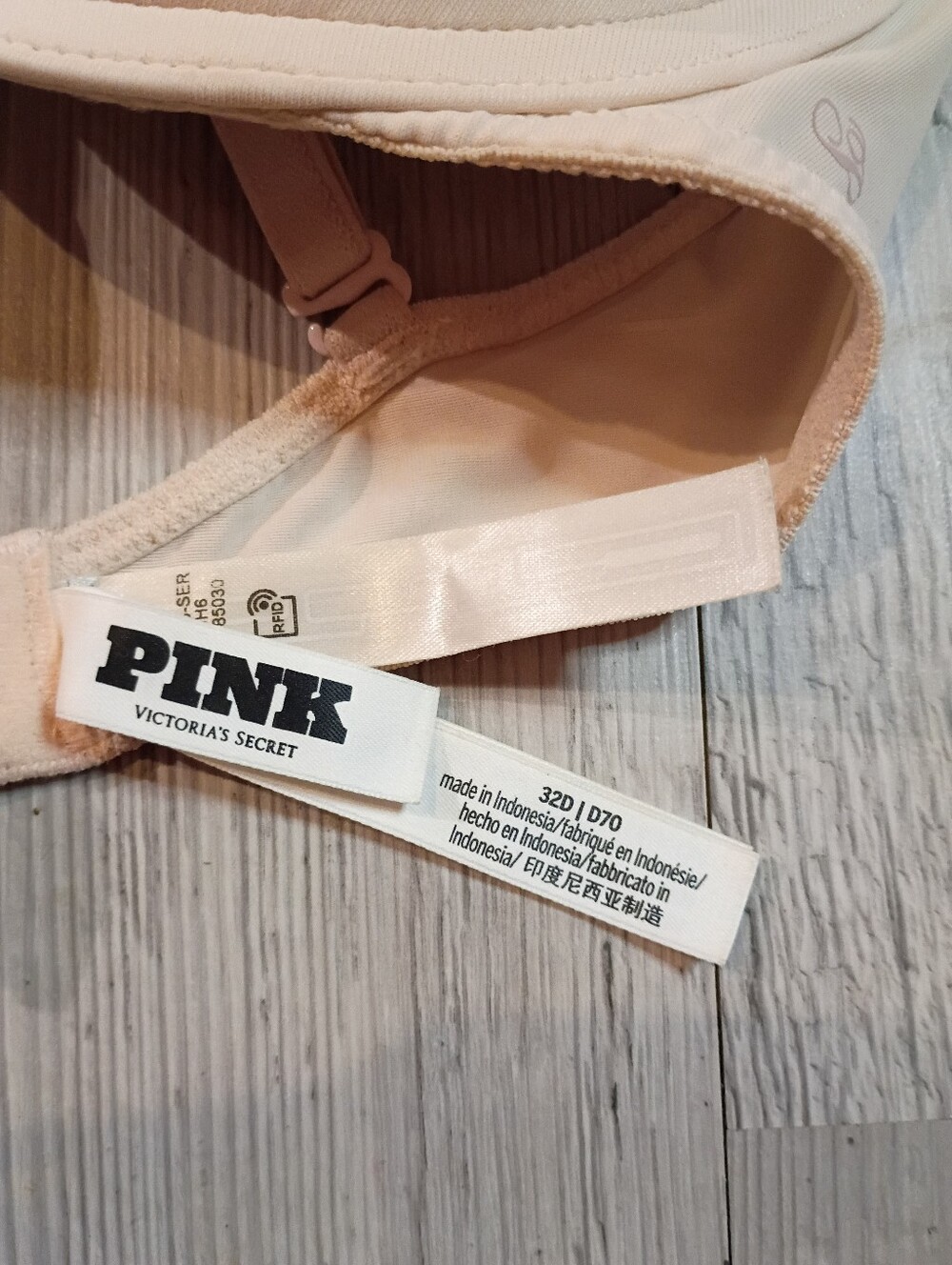 Pink - Picture 6 of 6